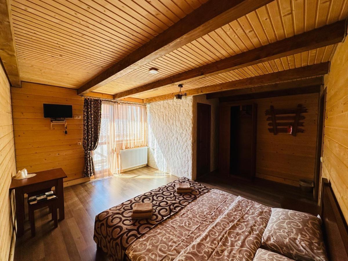 Guest House Lileya Boekovel Buitenkant foto